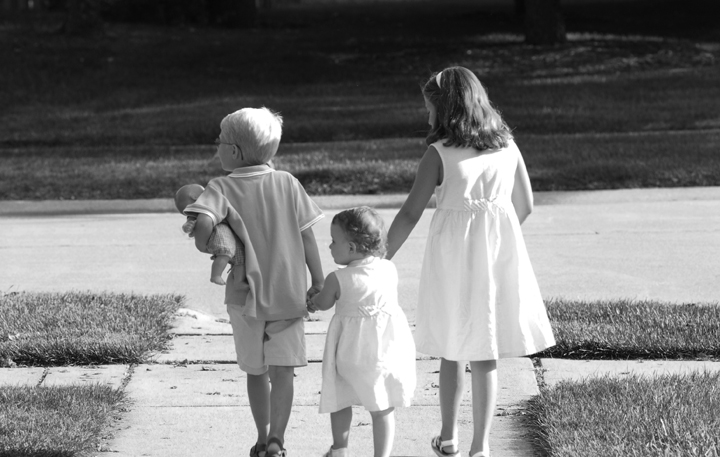 Fun family portraiture in Michigan