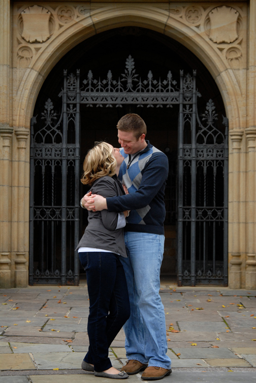 MI wedding photographer takes engagement portraits on location